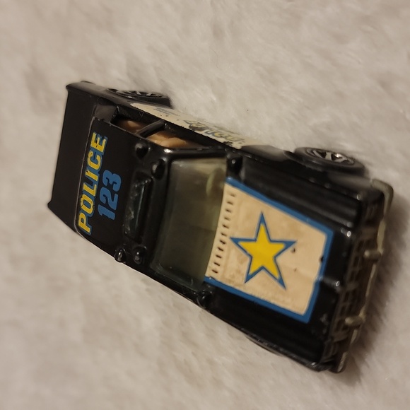 1977 Hot Wheels Police Car - Picture 2 of 4